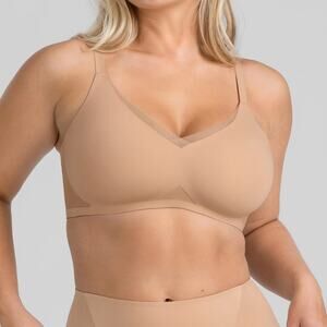 Honeylove Sand Wireless Crossover Bra Size Small